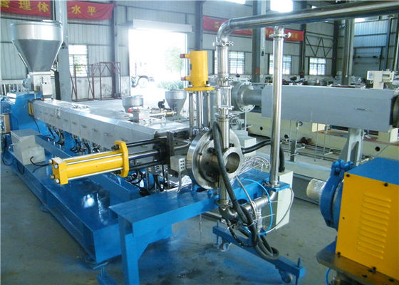 China 65mm Industrial Two Screw Extruder Machine For Thermoplastics Compounding supplier