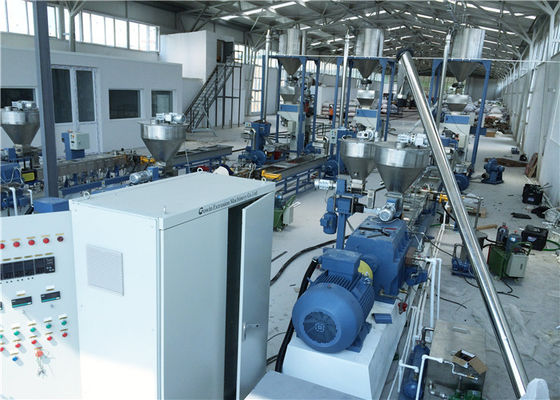 China High Speed Twin Screw Compounding Extruder For Filler And Color Masterbatch supplier