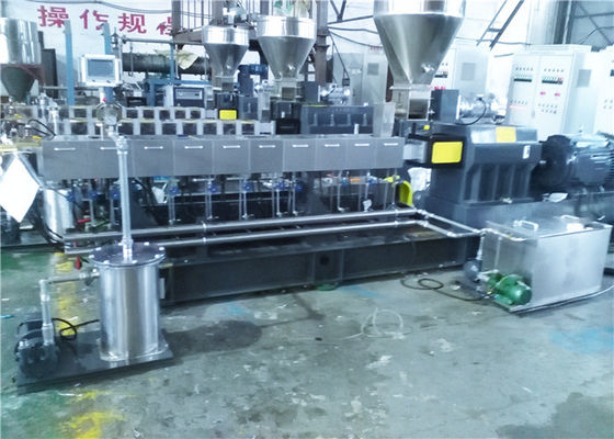 China Twin Screw Plastic Extruder High Torque 400kg/hr , Plastic Film Extrusion Machine supplier
