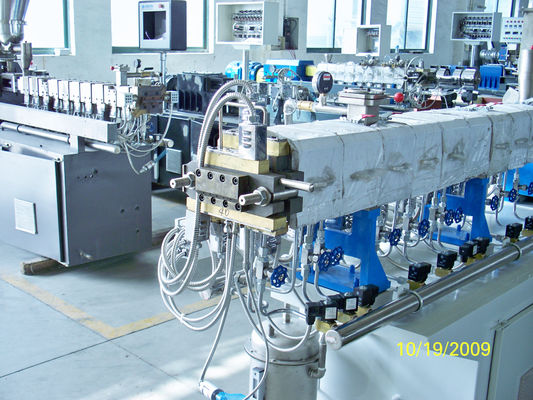 35mm Normal Torque Twin Screw Extruder / Masterbatch Production Line 20-50kg/hr supplier